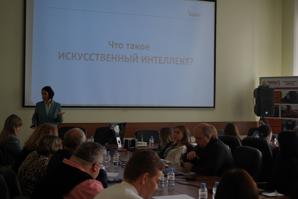 Как ИИ меняет работу СМИ: саратовских журналистов и пресс-секретарей познакомили с современными технологиями